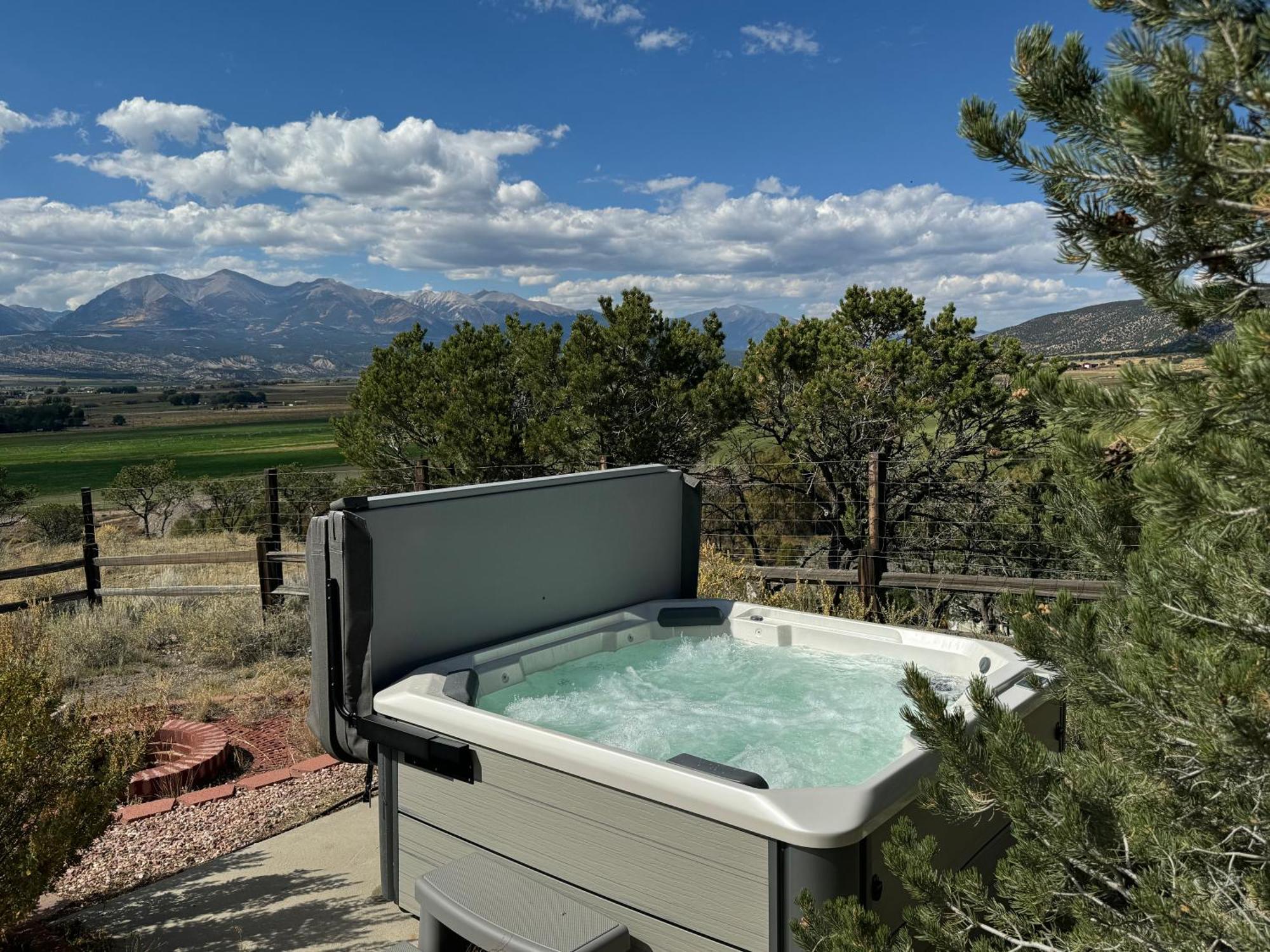 Vista Grande Hot Tub Overlooking Salida! Exterior photo